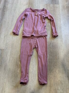 Kyte Baby 3T Bamboo Ribbed Two-Piece Lounge Set in Dusty Rose